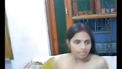 अंतरंग खिलौने का आनंद लेने की क्षमता सेक्सी हिंदी मूवी वीडियो में