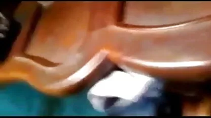 एक संकीर्ण योनि वाली लड़की अपने साथी को एक कास्टिंग में संभोग करने के लिए ले आई हिंदी में सेक्सी मूवी एचडी