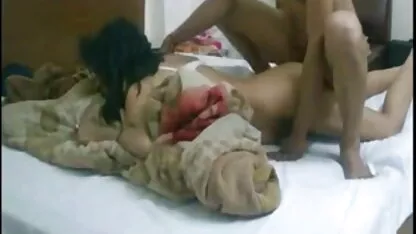 डांस फुल सेक्सी मूवी वीडियो में के बाद, आदमी ने एक कुतिया की चुदाई की