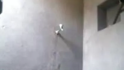 एक सेक्सी मूवी वीडियो में सेक्सी क्लिक से कई सदस्य