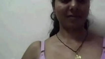 लेटेक्स जूते में Nympho सेक्सी हिंदी मूवी वीडियो में बिगाड़ने Xander