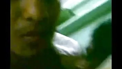 लाल बालों वाली लड़की को मार सेक्सी मूवी एचडी हिंदी में दिया गया और कार से बाहर फेंक दिया गया
