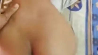 एक आदमी के साथ बिस्तर में एक तेल बट के सेक्सी मूवी हिंदी में फुल एचडी साथ अश्लील अभिनेत्री