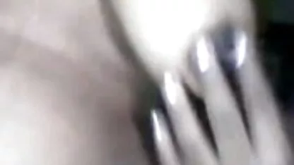 उन्हें महंगी कार और स्पीड बहुत सेक्सी फिल्म फुल एचडी में पसंद है।