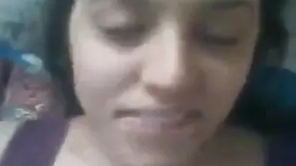उत्साहित प्रशिक्षक के पास हिंदी सेक्सी मूवी वीडियो में प्रशिक्षण में रोमी वर्षा है