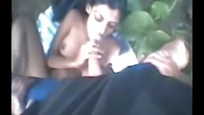 स्लट एजनेस, कहीं भी सेक्सी हिंदी मूवी में चूसना और चुदना