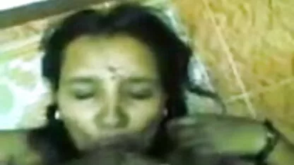 सोफे पर रिश्वत हिंदी फिल्म सेक्सी एचडी में