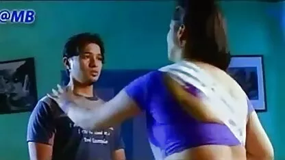 छोटी सफ़ेद और फुल सेक्सी मूवी वीडियो में काली चूत