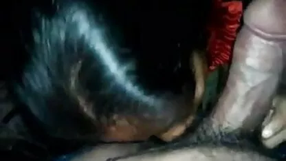 ठंडी चुदाई और गांड हिंदी फिल्म सेक्सी एचडी में में सह के साथ लटकते स्तन के साथ एक फूहड़ सजा
