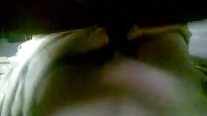 प्यारी मेलिसा मे ने एक blowjob हिंदी में सेक्सी मूवी एचडी किया और एक आदमी के मुर्गा के नीचे अपने पैर को भंग कर दिया