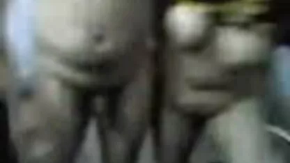 टिसिया शांति ने उसे दो स्टाल पर सेक्सी मूवी पिक्चर हिंदी में छेद दिया