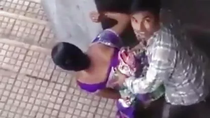 एक सुंदर लड़की को चोदता सेक्सी मूवी फुल एचडी हिंदी में है
