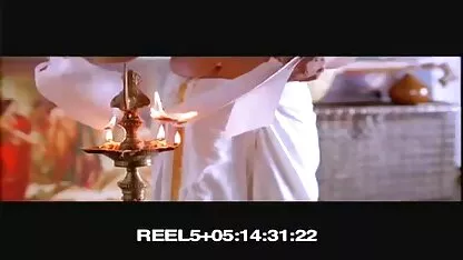 गोरा डिक प्रेमी बेकार है और उसके हिंदी में सेक्सी मूवी वीडियो में मुँह में एक सह शॉट हो जाता है