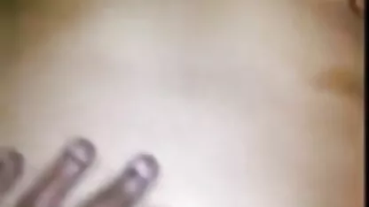 ककोल्ड एक यादृच्छिक आने वाली के साथ अपनी काले बालों वाली पत्नी की सेक्सी मूवी मूवी हिंदी में कमबख्त को देखता है