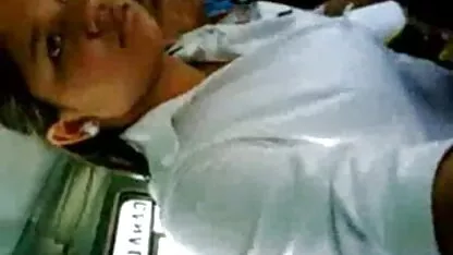 यूरोपीय लड़का एक सेक्सी मूवी फुल एचडी हिंदी में सुंदर रूसी लड़की का गंभीर विश्लेषण करता है