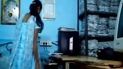 अपने बोनर के साथ पढ़ने में सेक्सी वीडियो हिंदी मूवी में रुकावट