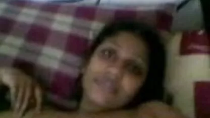 एक सेक्सी सेक्स मूवी एचडी में श्यामला के साथ पानी के नीचे सेक्स