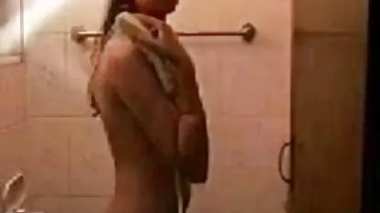 पुरुष लेगी मारिया मार्ले के साथ गुदा मैथुन सेक्सी वीडियो हिंदी में मूवी करने का आदी हो गया