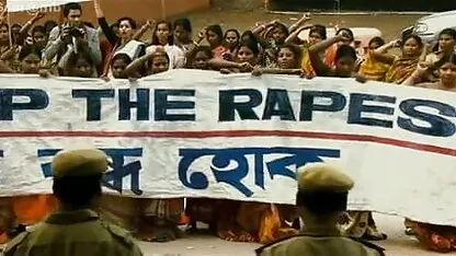 तीन फुल मूवी वीडियो में सेक्सी युवा छात्रों का भव्य तांडव