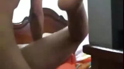 स्टेसी सेक्स की मूवी हिंदी में सरन हाथ और वाइब्रेटर वाली कुर्सी पर हस्तमैथुन करती हैं