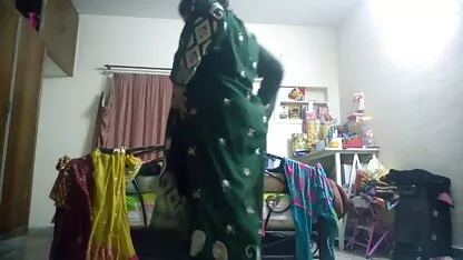 बूथ में वेश्या सेक्सी मूवी वीडियो में सेक्सी