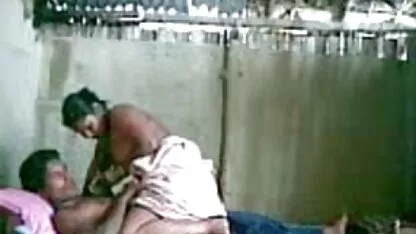 सौतेली हिंदी में सेक्सी मूवी बेटी और सौतेली बेटी रसोई में सेक्स करती हैं
